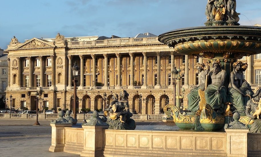 Histoire des palaces parisiens